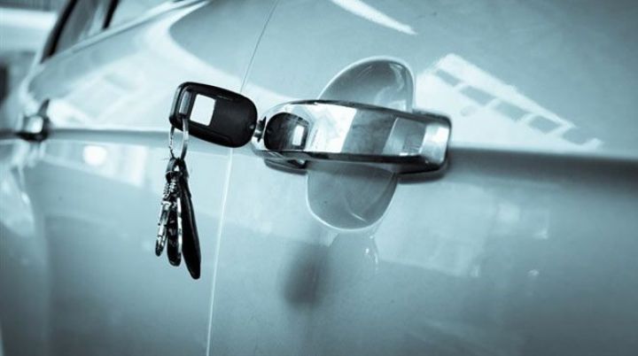 Dövlət agentliyi "cip", sedan, minivan alır - dilerlərin nəzərinə! 