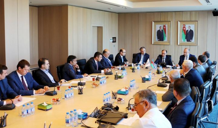 Bankların təklifləri müzakirə edilib 