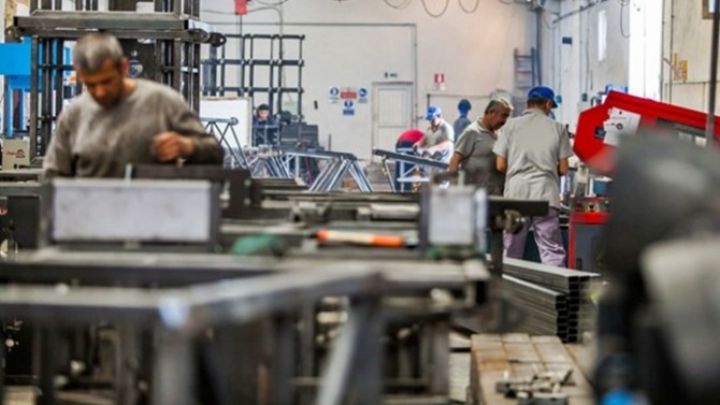 Məcburi dövlət sosial sığorta haqlarında işçinin payı artırılacaq