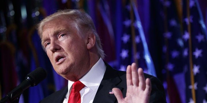 Trump-ın FBI tərəfindən dindirildiyi iddia edilir