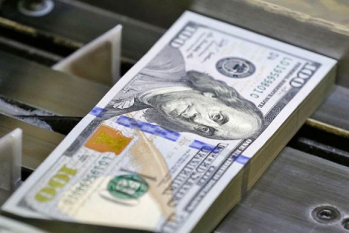 Banklarda Dolların qiyməti necə dəyişdi?