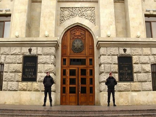 Azərbaycan polisi Facebook-da!