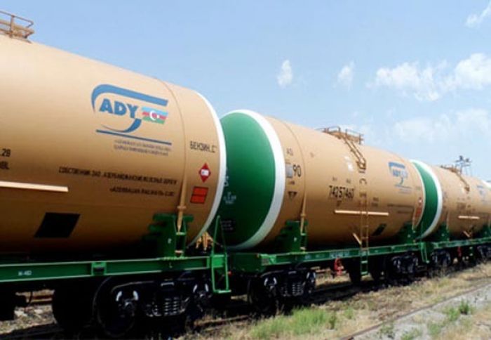 Vaqonlar və lokomotivlər gömrük idxal rüsumundan azad edilib