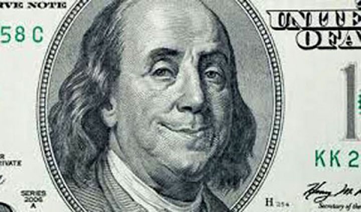 Dolların bazar ertəsinə olan rəsmi məzənnəsi açıqlandı