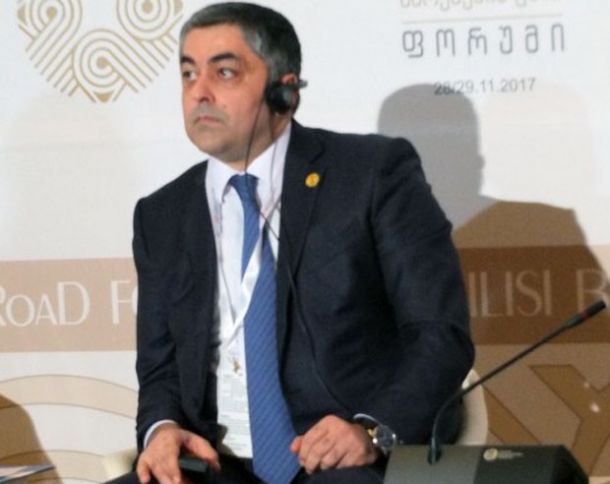Ramin Quluzadə Gürcüstanda beynəlxalq forumda iştirak edir