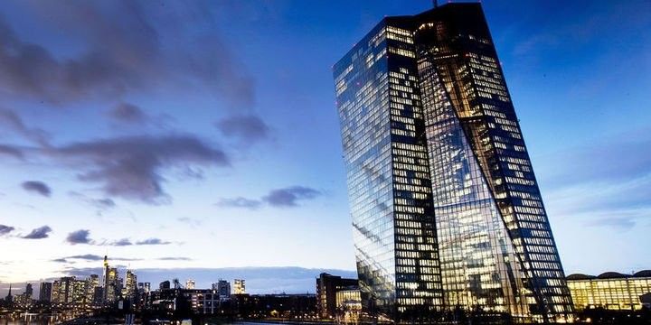 Avropa Mərkəzi Bankı faiz qərarını açıqladı