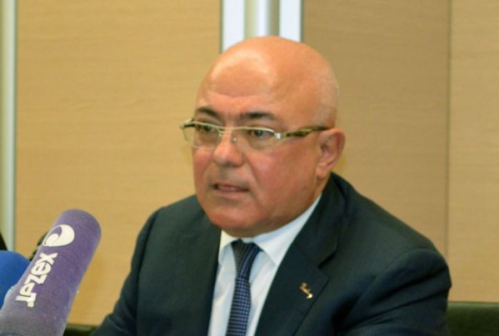 Gömrüyün sədri: “Elektroşoker, beşbarmaq sifariş edilir”