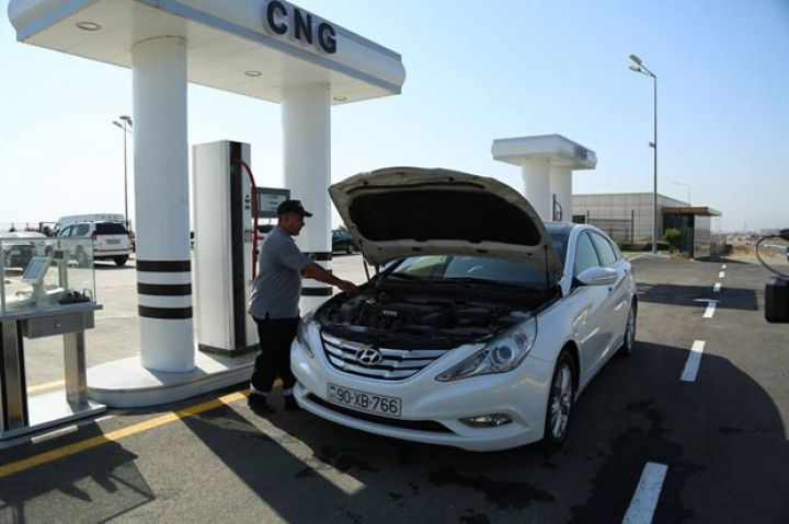 SOCAR 12 məntəqəsində sıxılmış təbii qaz satacaq