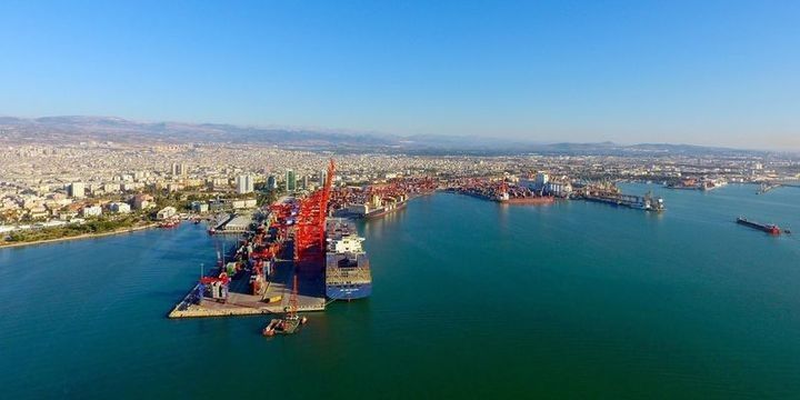 Türkiyənin xarici ticarət kəsiri azalıb