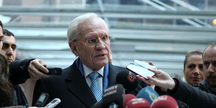 KİV: Vəfat edən Erdoğan Demirören "Azpetrol"u alıb