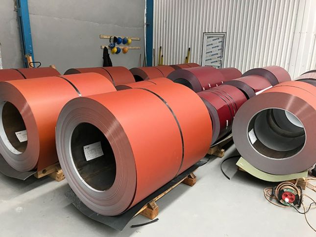 Azərbaycanda polimer örtüklü dəmir istehsalı üzrə ilk zavod işə düşdü