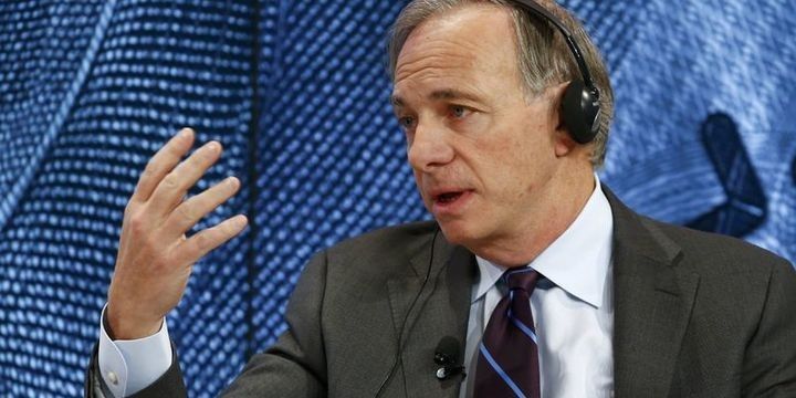 "Dollar 2 ildə 30 faiz dəyər itirə bilər"