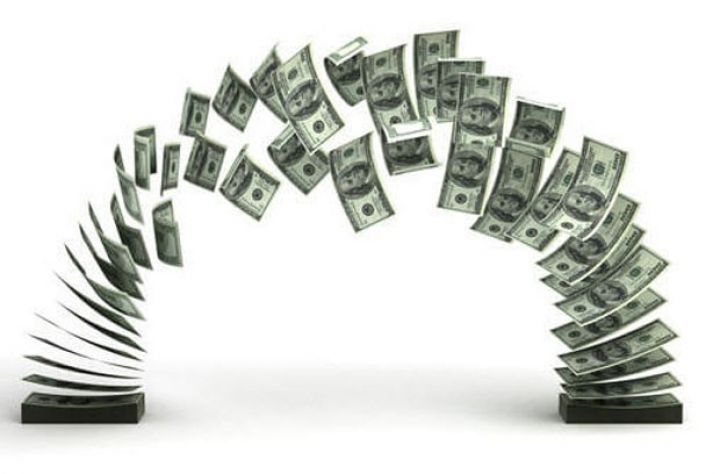 Xaricdən Azərbaycana və əksinə göndərilən pullar artıb