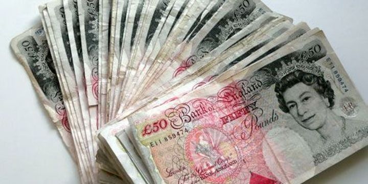 Funt-sterlinq Brexit açıqlaması ilə daha da ucuzlaşıb