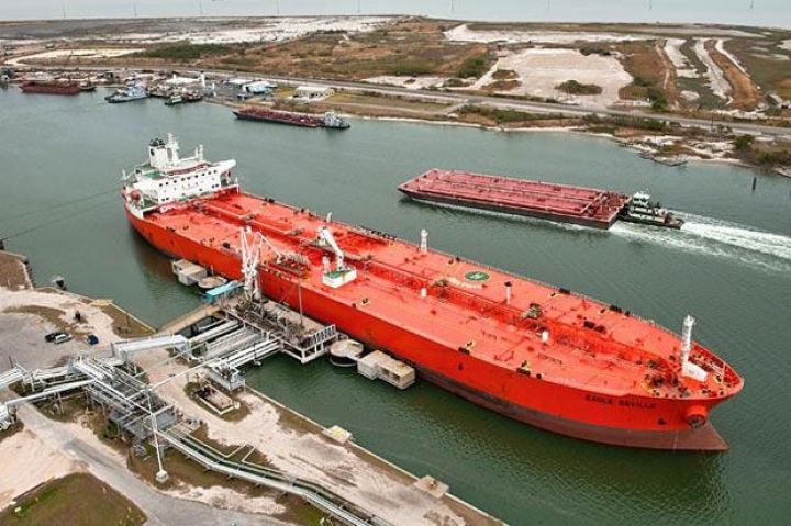 "Yeni gəmilərin tikintisi ilə bağlı danışıqlar aparırıq"