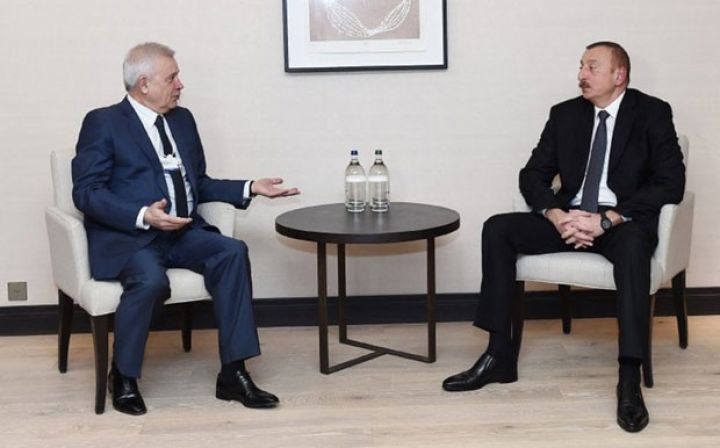 Prezident azərbaycanlı milyarder ilə görüşdü