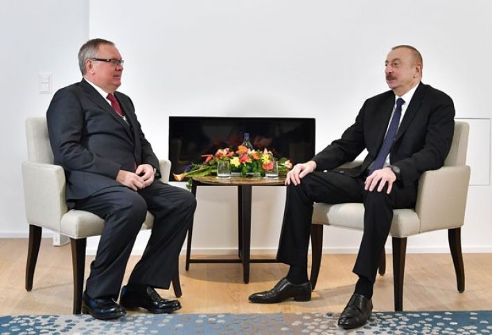 İlham Əliyevin “VTB-Bank”ın prezidenti ilə görüşü olub