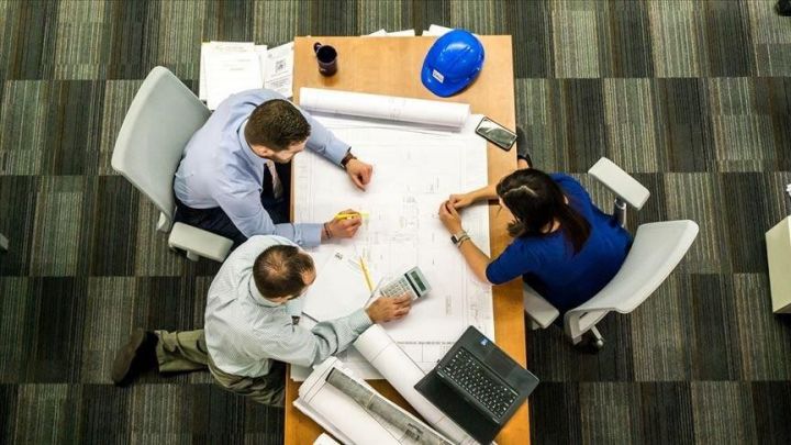 10 faizlik təbəqə bütün pulların yarısını qazanır