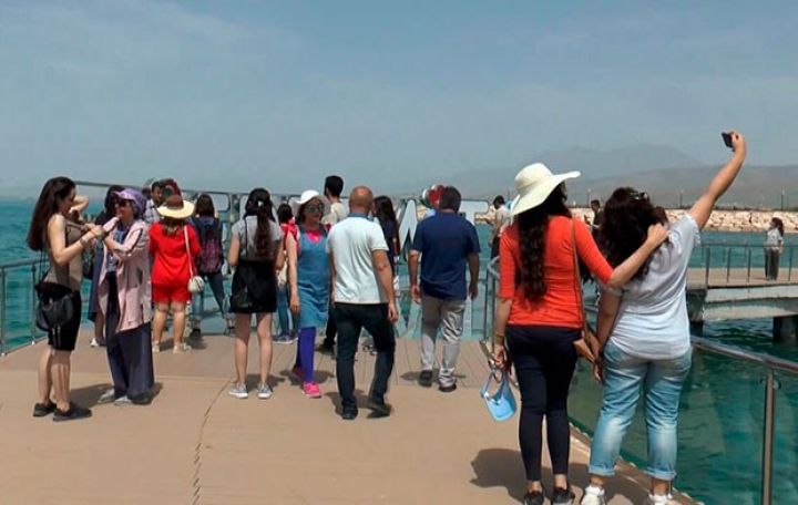 Bu ölkələrdən Azərbaycana gələnlərin sayı daha çox artıb 