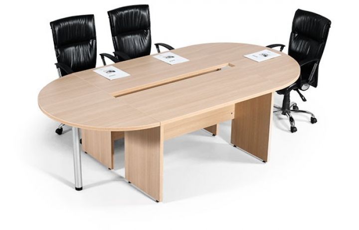 Vergilər Nazirliyi 880 min manatlıq mebel aldı