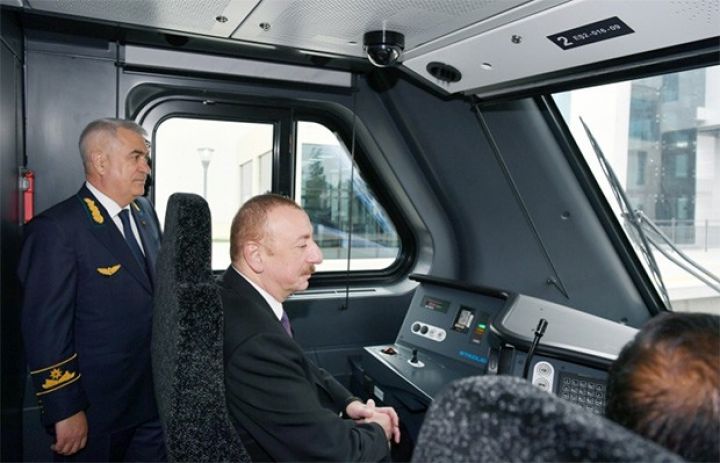 İlham Əliyev Sabunçu dəmir yolu vağzalı kompleksinin açılışında - YENİLƏNİB