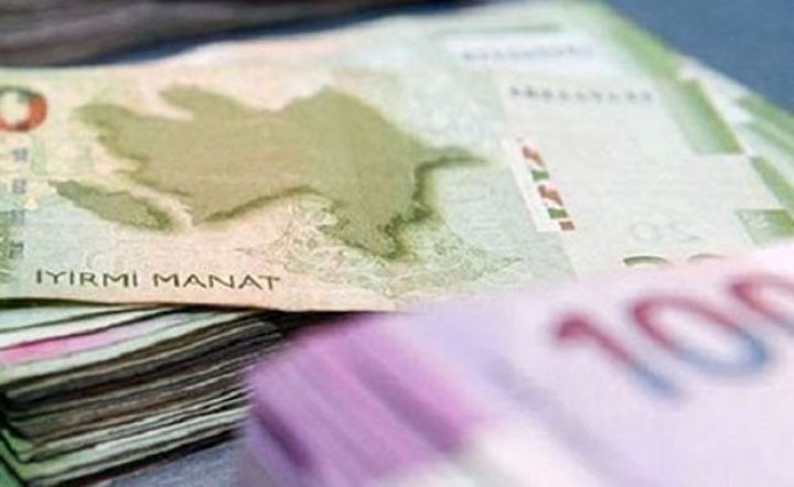 Depozit hərracında tələb 600 milyon manatı ötüb