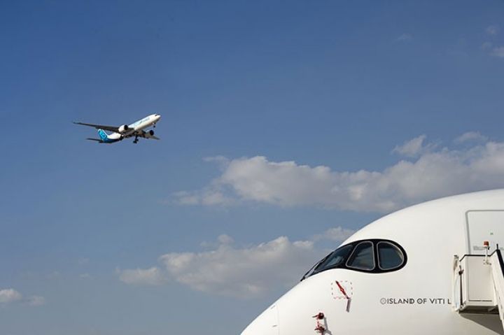 Fransanın  təyyarə istehsalçısının Azərbaycandakı filiallarını bağlayır