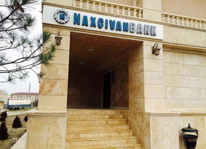 “Naxçıvanbank”ın mənfəəti azalıb