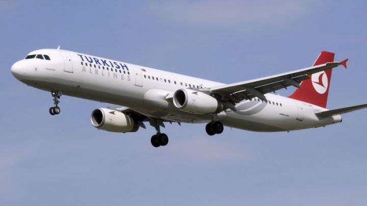 Türk Hava Yollarından istifadə edən sərnişinlərin sayı kəskin azalıb