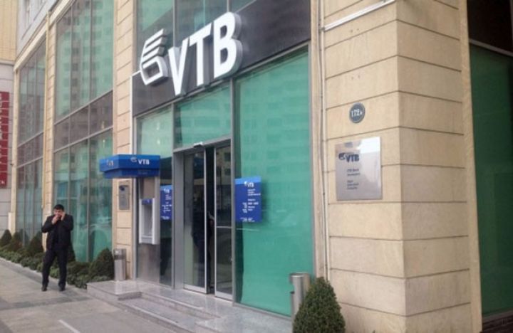 VTB (Azərbaycan) aztəminatlı ailələrdən olan gələcək birinci sinif şagirdlərinə dəstək olub
