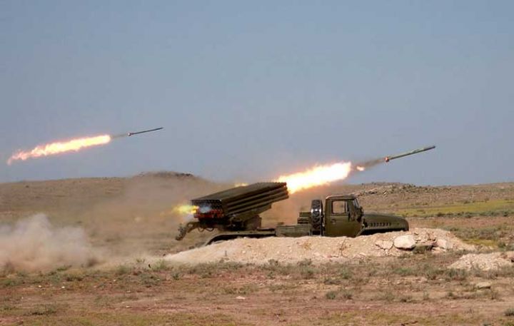 Düşmən Tərtər şəhəri və Şıxarx qəsəbəsini atəşə tutur