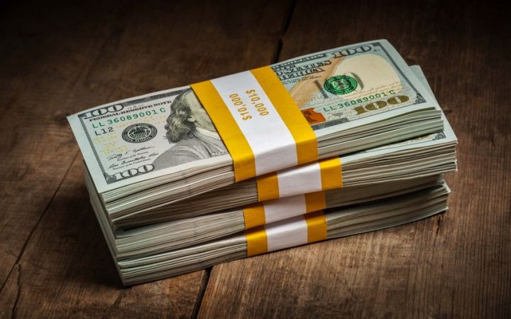 Dolların sabaha olan rəsmi məzənnəsi açıqlandı