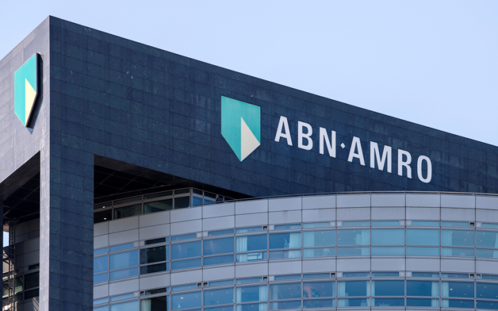 İşçilərinin 15%-ni ixtisar edəcək