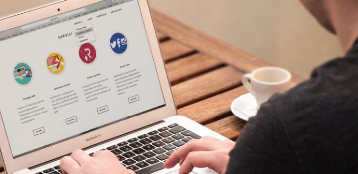 Loqolar və internet səhifələri hazırlayan şəxslərin nəzərinə