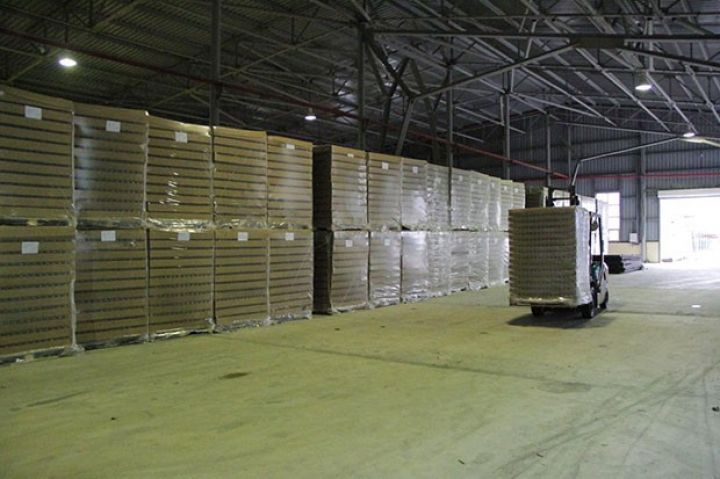 Zavod yeni anbarını istifadəyə verib - 15 milyon ədəd  saxlama imkanına malikdir