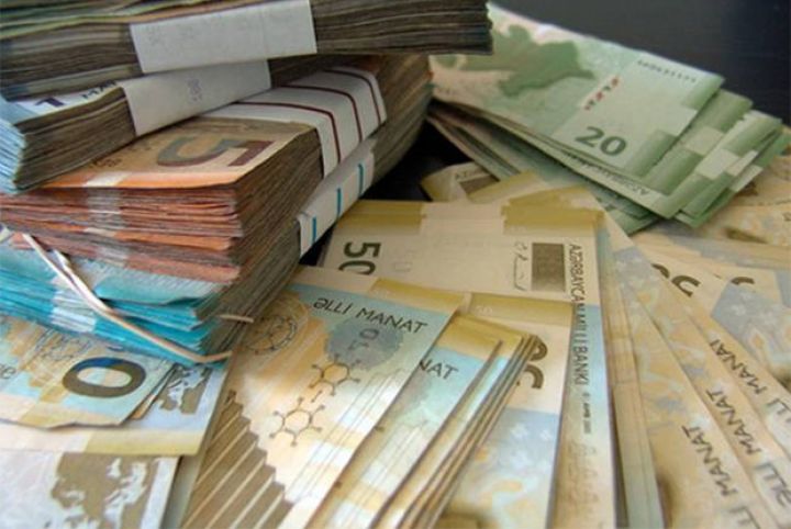 Azərbaycanın dövlət büdcəsinin qalığı azalıb