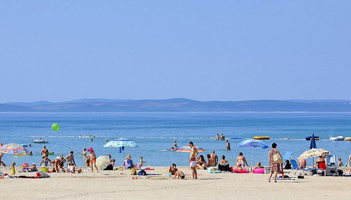 Çimərliklərdə növbə tutmaq üçün yeni icazə sistemi hazırlanır