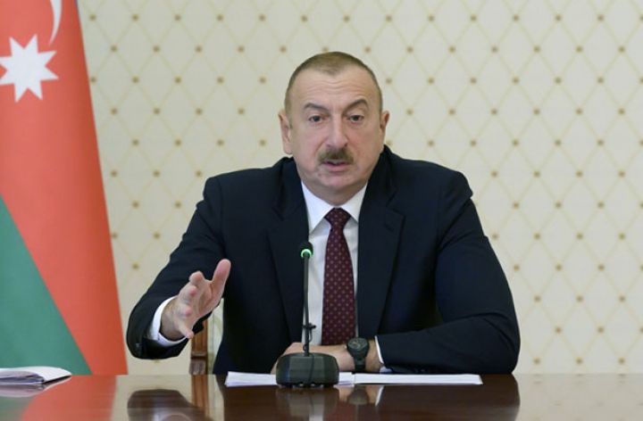 "AZAL-ın təyyarələri dövlət tərəfindən alınıbdır, bəs, bunun gəliri haradadır?"