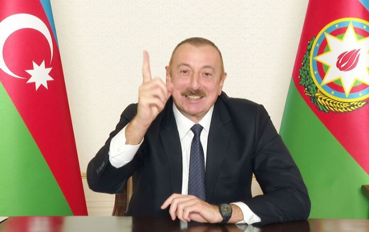 “Mehriban xanım xahiş etdi ki, sən Allah, bir də “Nə oldu, Paşinyan?” demə”