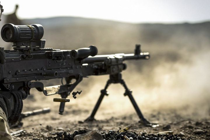 Azərbaycan yeni silahlar istehsal edəcək