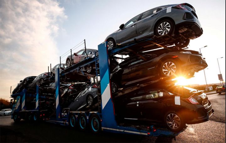 Azərbaycan bu il Gürcüstandan 10 mindən çox avtomobil idxal edib