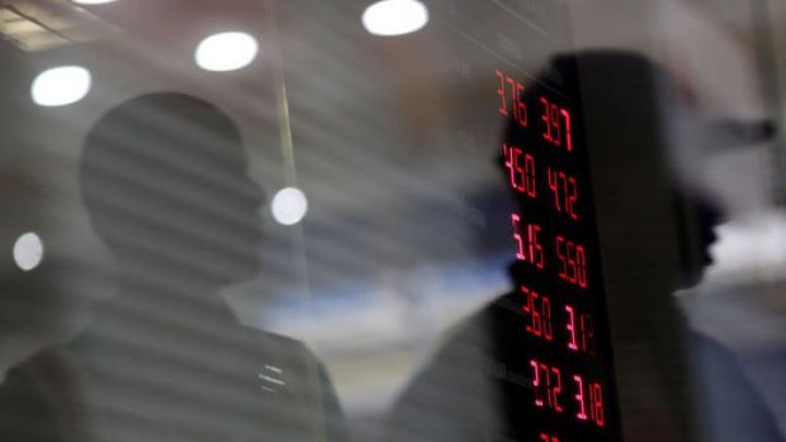 Dollar mövqelərini qoruyub saxlayır - GÜNƏ BAXIŞ