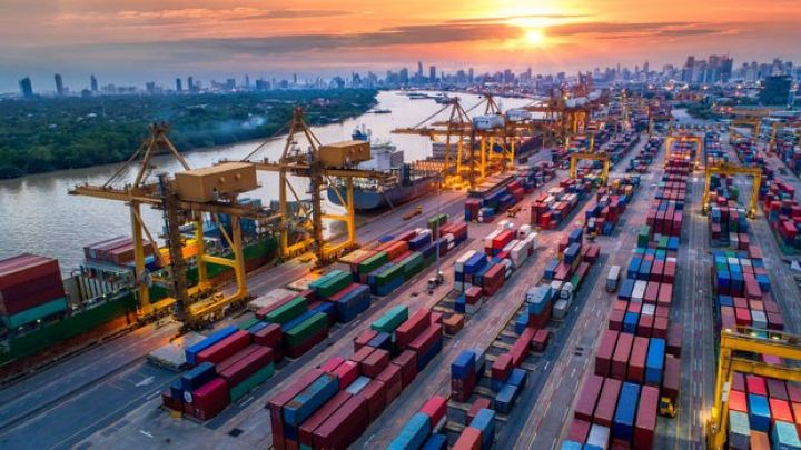 ABŞ-ın xarici xarici ticarət kəsiri rekord qırdı