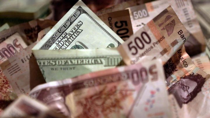 Bu ölkənin valyutası koronavirusun yeni  ştammı ilə ucuzlaşdı