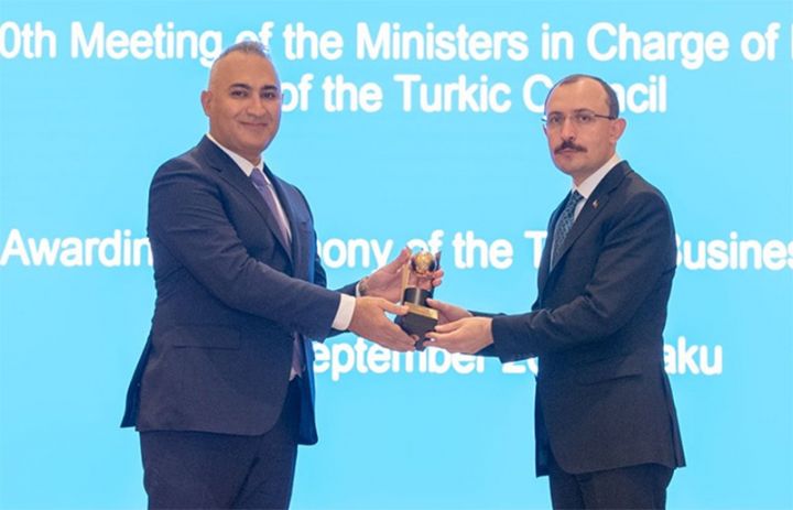 Türk Şurası “SOCAR Türkiyə” şirkətinə İnvestisiya Mükafatını təqdim edib