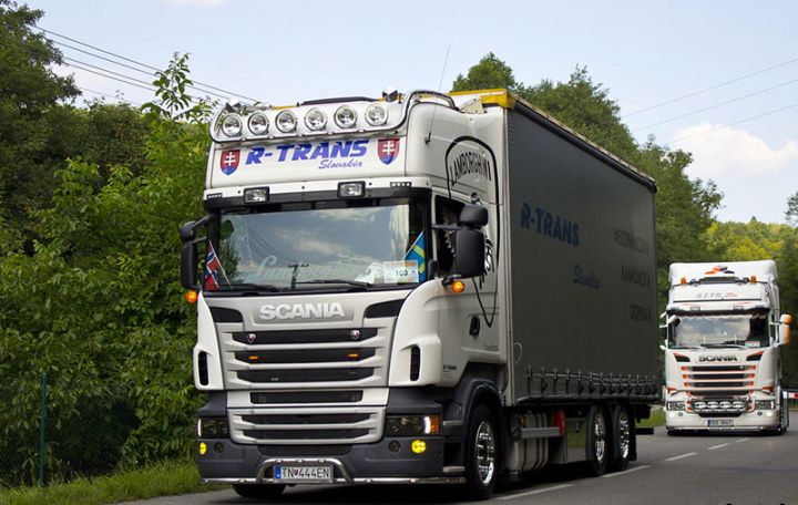 Nazir: İran gömrüyündə problemlər yaşayan türkiyəli sürücülər Azərbaycandan keçməyə üstünlük verir