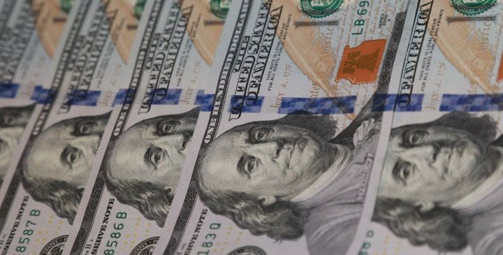 Azərbaycan bankları valyuta mübadiləsi üzrə gəlir marjasını artırıblar