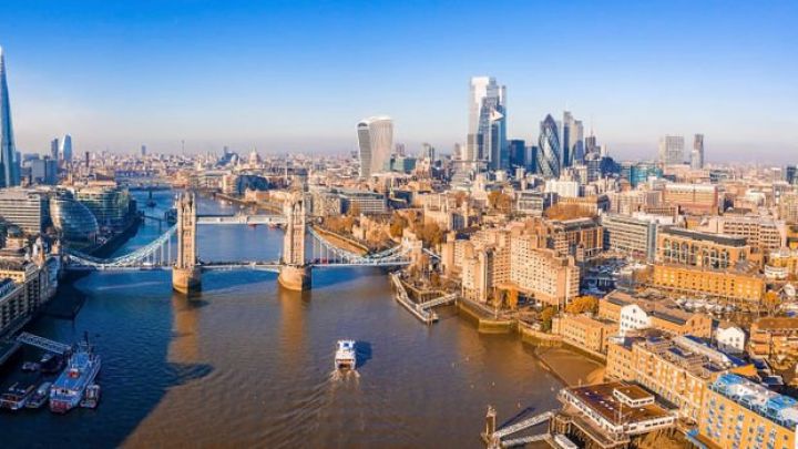 İnsanların ofis həyatına dönməsilə Londonda kirayə qiymətləri artır