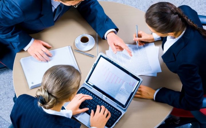 İşləmək üçün Azərbaycana gələcək əcnəbilərlə bağlı kvota müəyyənləşdirilib