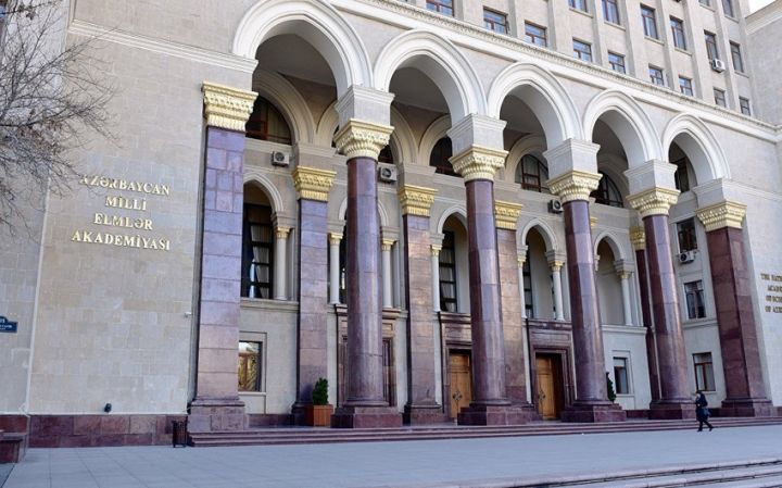 AMEA-da bəzi şöbələr ləğv edilib, yeniləri yaradılıb